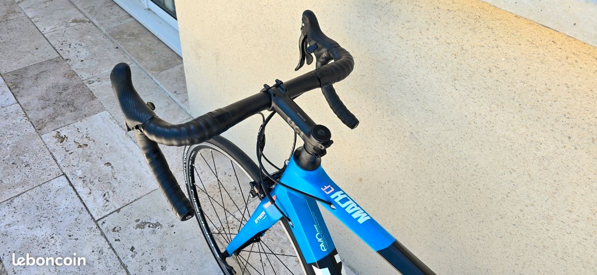 Vélo de course tout Carbone BTWIN ULTRA CF 740 - Taille M - Equipé Campagnolo Athena 11v (image 7)