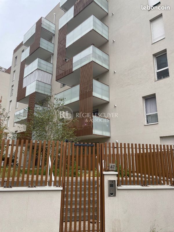Appartement 2 pièces 44 m² · à Lyon · 44 m² · 792 €/mois