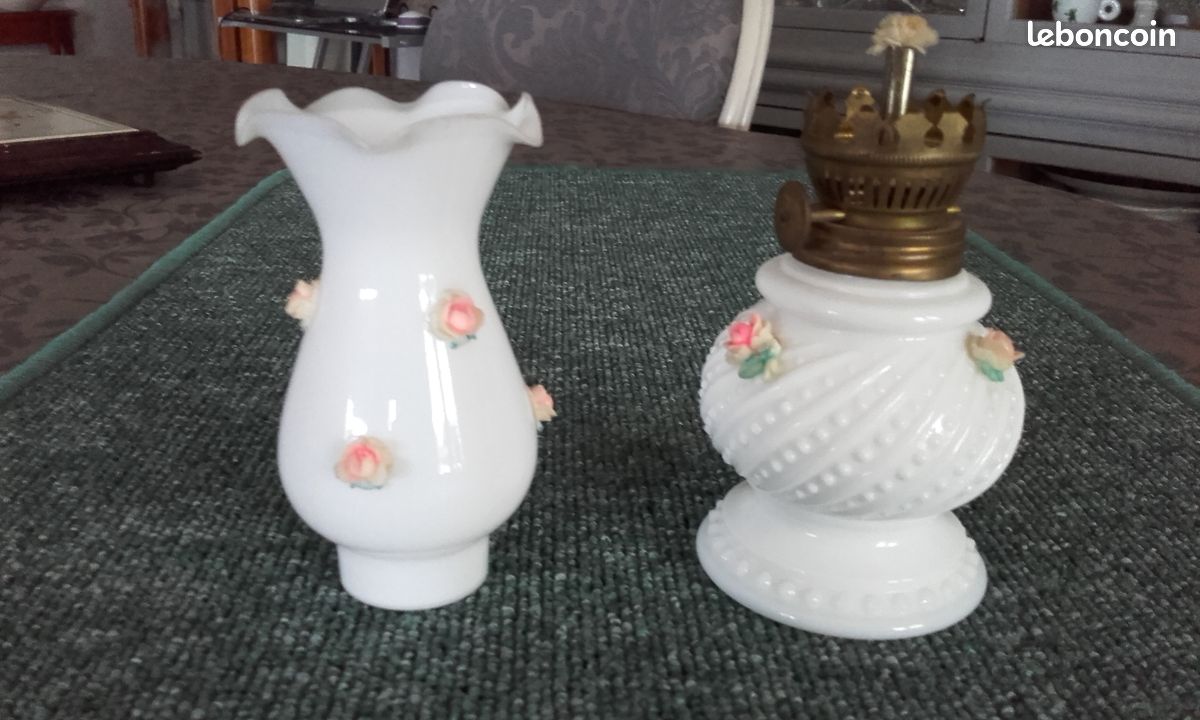 Petite lampe à pétrole (image 2)
