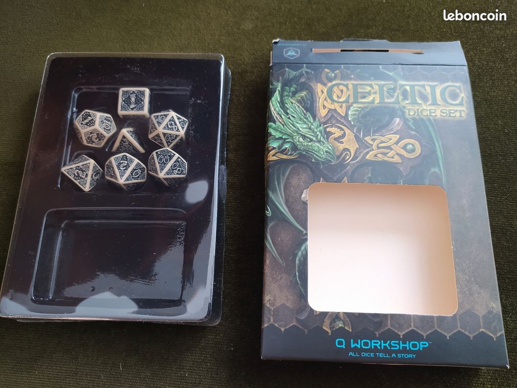 Celtic Dice Set (image 2)