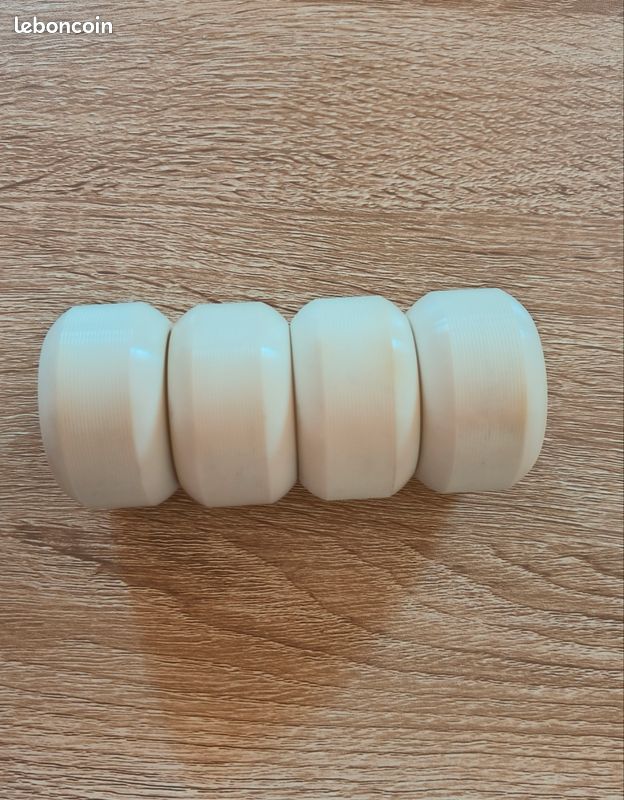 Roues De Skateboard Coniques 52mm – Blanc Vierge – Dureté 99a – Lot De 4