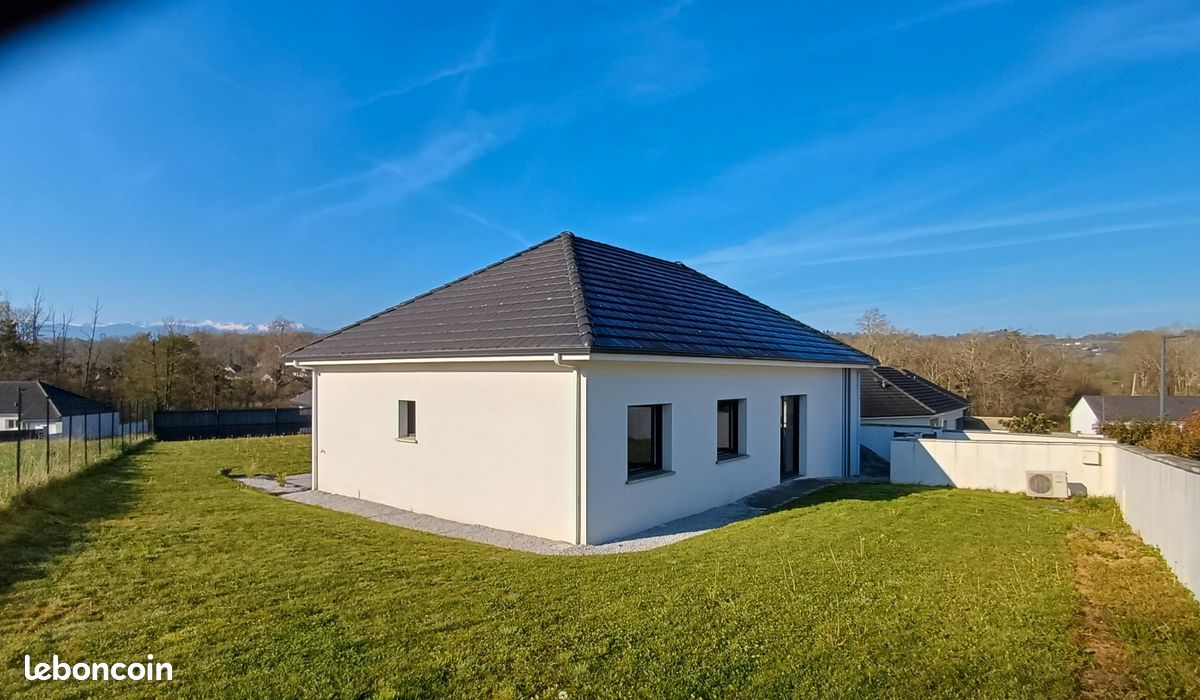 Maison 4 pièces 110 m² · à Gan · 110 m² · 355 000 €