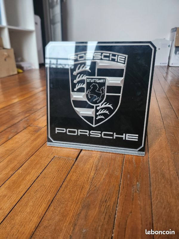 Cadre Porsche (image 1)