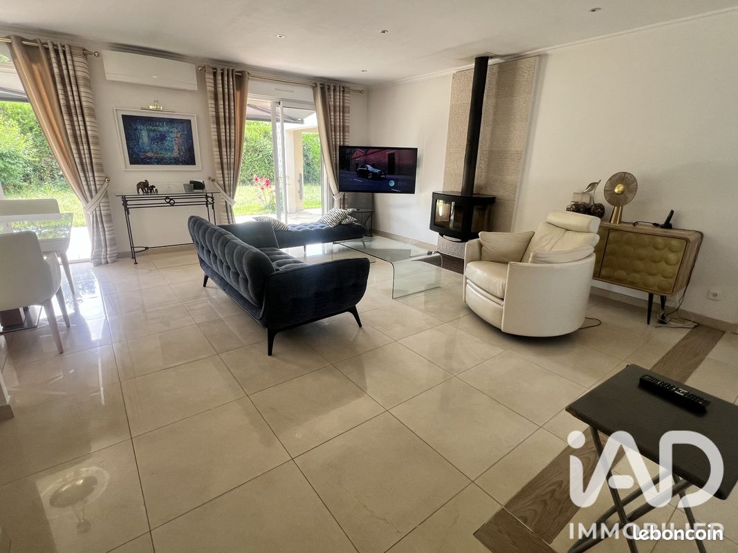 Maison 4 pièces 85 m² · à Crosne · 85 m² · 390 000 €