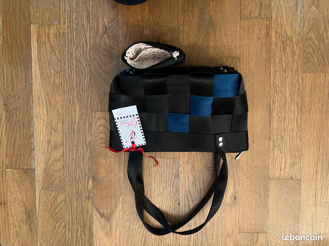 Sac à main avec porte monnaie assorti (image 4)