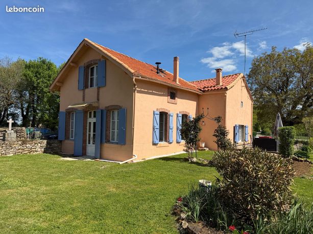 Propriété 6 pièces 150 m²