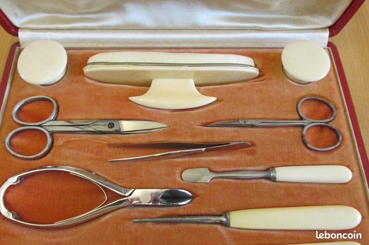 Coffret Manucure Ancien Vintage - Kit Outils Complet Pour Ongles (occasion)