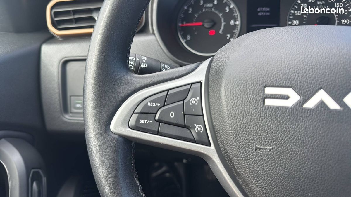 Dacia duster eco g 100 4x2 extreme (image 27)