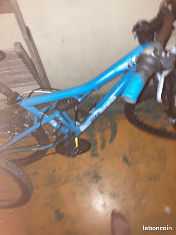 Velo rockrider (image 1)