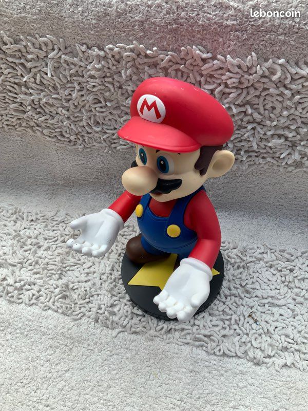 Mario figurine collection (image 2)