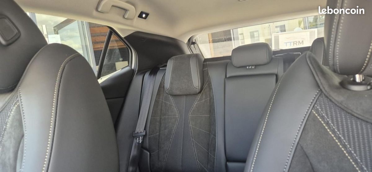DS N°4 Hybride 145 e-DCT6 Etoile - Alcantara (image 30)