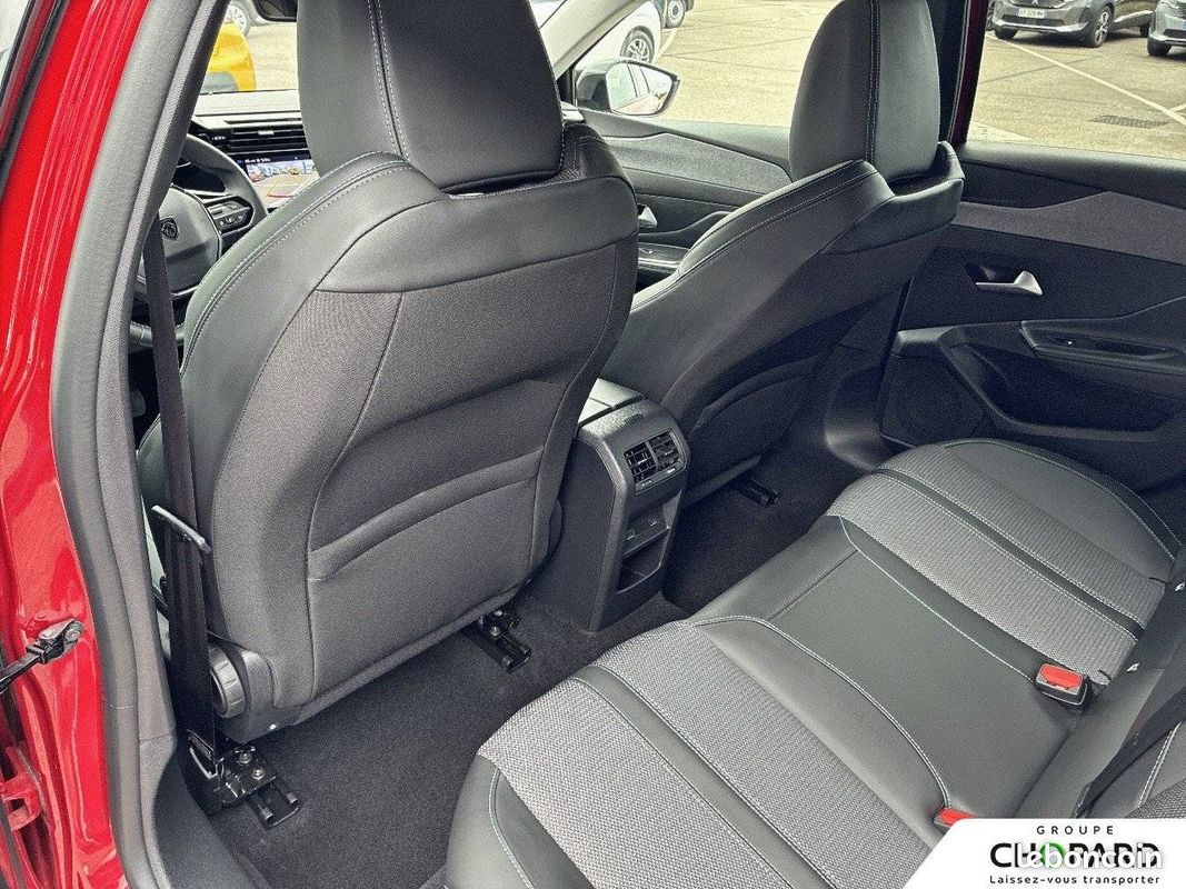 PEUGEOT 308 Hybrid 145 e-DCS6 Allure (image 19)