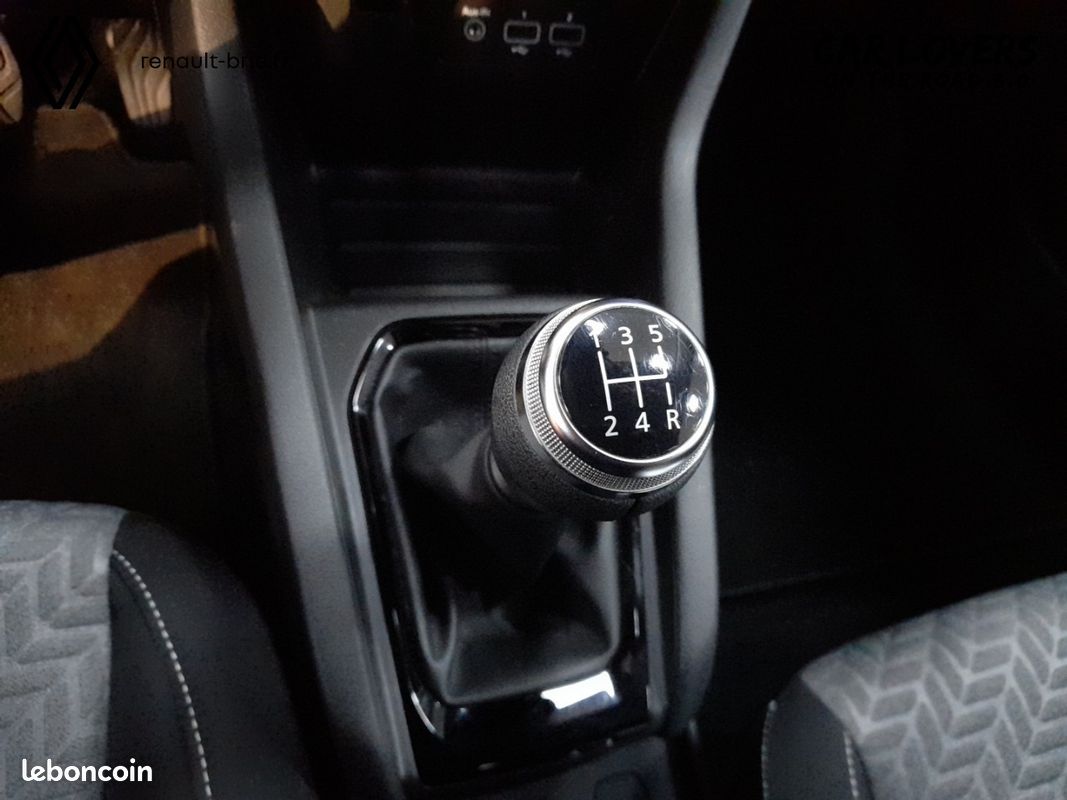 RENAULT Clio SCe 65 Evolution (image 15)