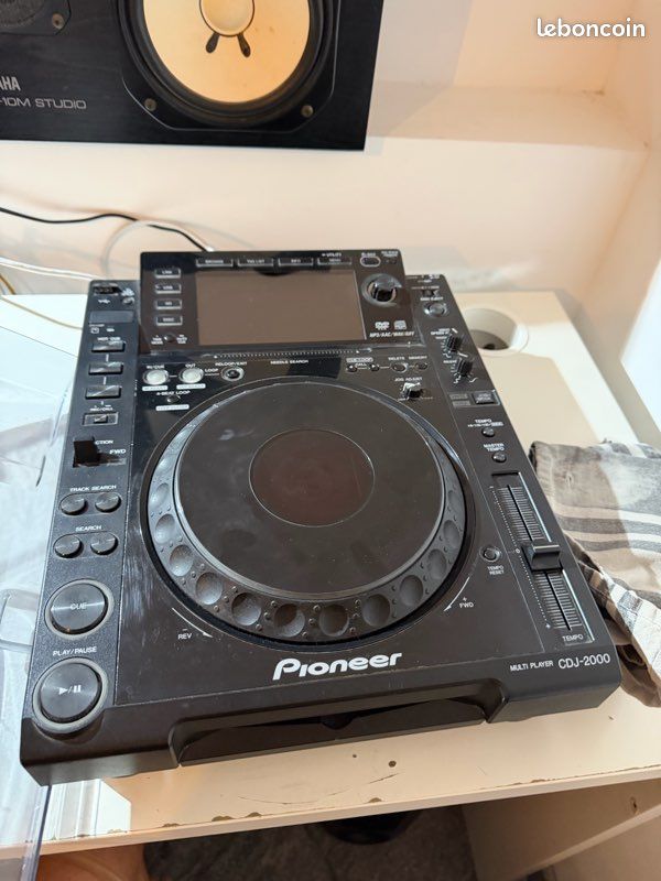 Cdj 2000 (image 2)