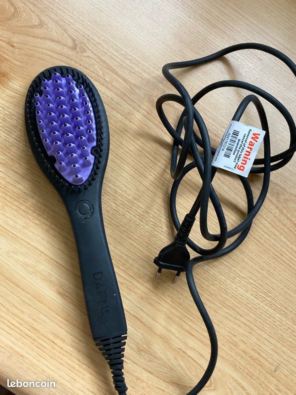 Brosse lissante pour cheveux (image 1)