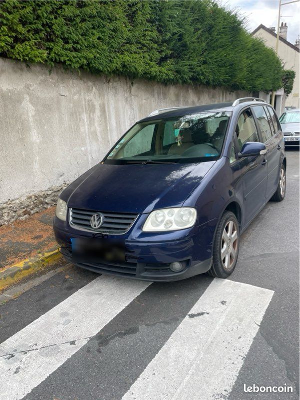 IPhone 7 32Go Argenté - Pour Pièces/réparation - Ne Charge Plus - Bon état Externe