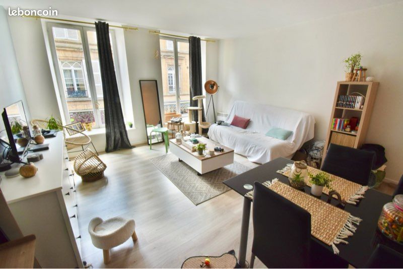 Appartement 2 pièces 51 m² · à Charleville-Mézières · 51 m² · 445 €