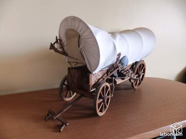 Petit chariot Far West bois avec accessoires - Le Grenier de
