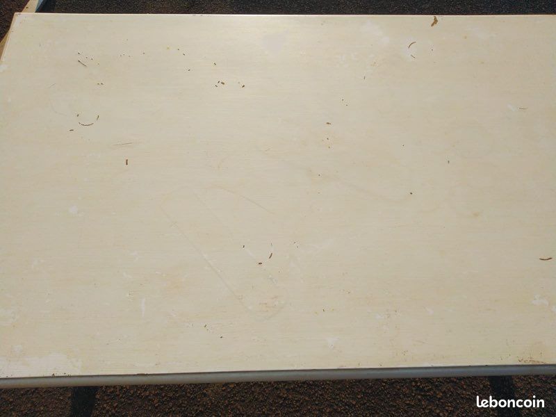 Table (image 2)