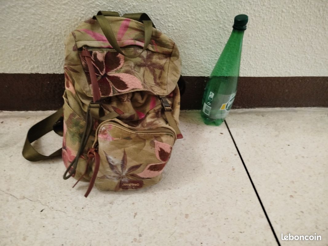 Petit sac a dos (image 1)