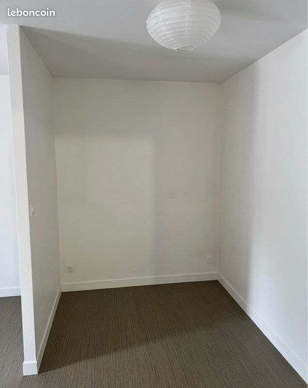 Studio à la location (image 3)