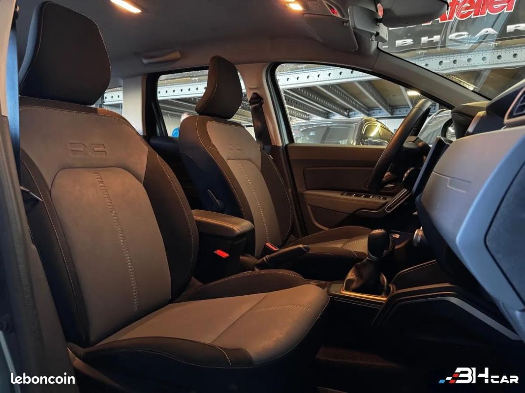 Dacia Duster 1.3 TCe 150ch Extreme 4X2 EDC (image 11)