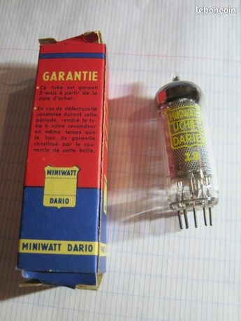 Tube électronique Miniwatt Dario UCH21 – Triode Heptode – NOS