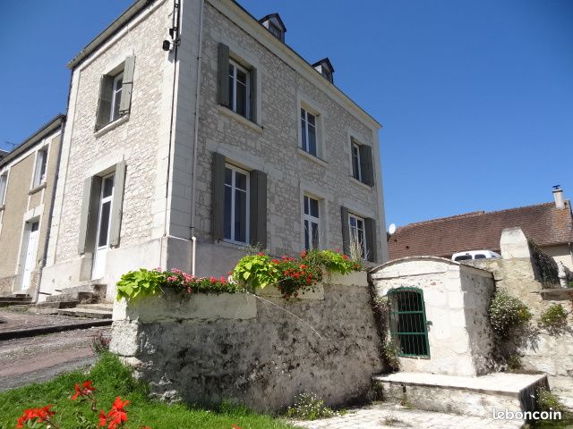 Maison 4 pièces 100 m² - Lésigny 86270 (image principale 11)