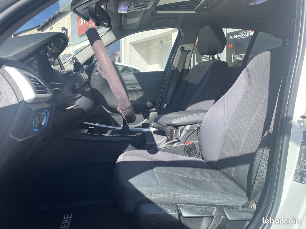 BMW Série 1 (F20) 118d 2.0 143 cv Finition Sport - Toit ouvrant (image 12)