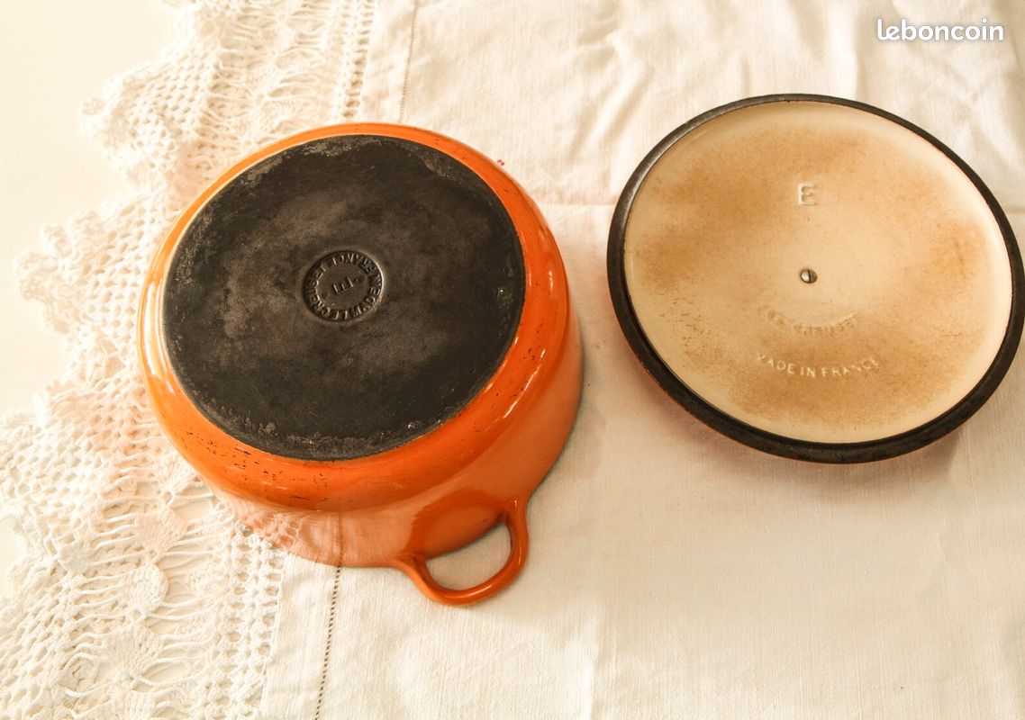 Le Creuset - Cocotte ronde en fonte émaillée 22cm/3.3L - Quincaillerie Dante