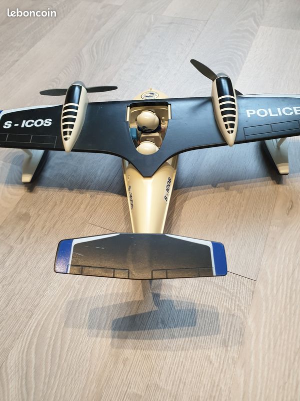 Playmobil 4445 Policiers et hydravion (image 2)