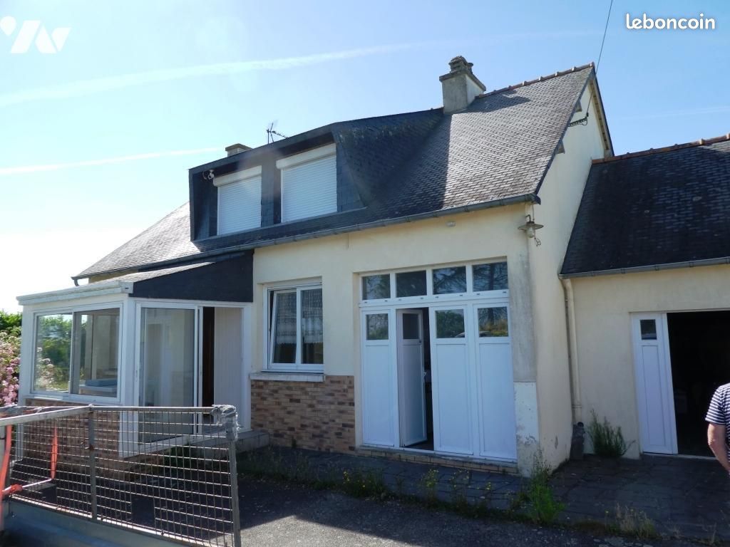 Maison 6 pièces 115 m² · à Plouguernével · 115 m² · 231 150 €