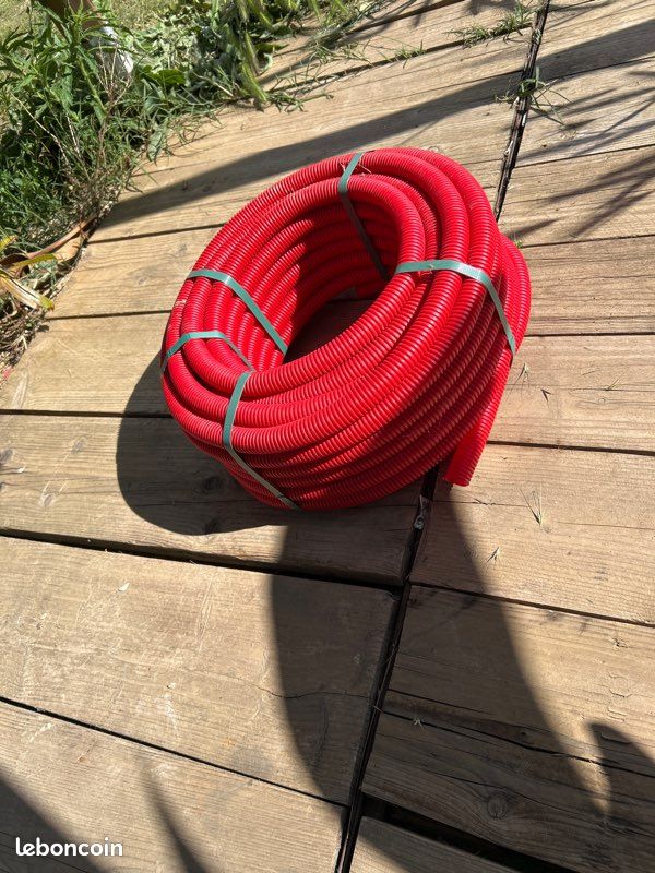 Couronne PER bleue et rouge en gaine (image 1)