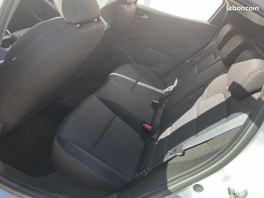 RENAULT CLIO V 1.0 Tce - 90 Equilibre GARANTIE 12 MOIS PREMIERE MAIN (image 25)