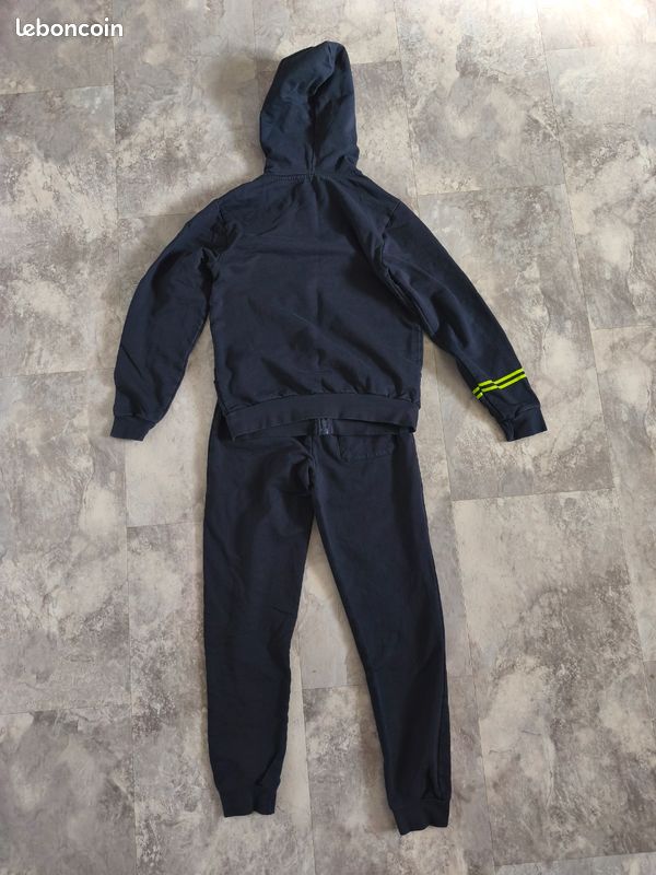 Survêtement bleu marine Sergio Tacchini taille 10 ans (image 4)