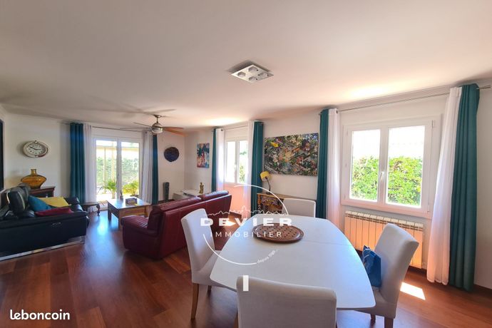 Villa 4 pièces 100 m²
