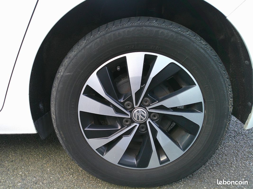 Volkswagen Polo 90CH 1.0 TGI Lounge Business (image 16)
