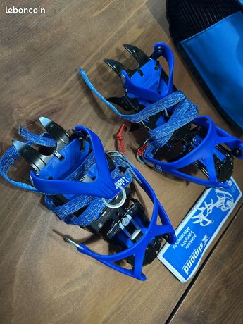 Paire de Crampons de Montagne anciens - SIMOND LE CREPON 10 Pointes