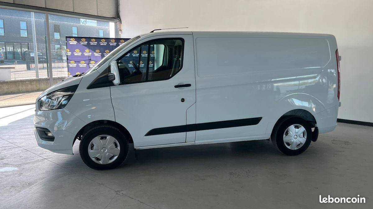 15 990 HT - Ford CUSTOM 300 L1H1 2.0 ECOBLUE 130 BVM6 TREND BUSINESS (image 2)