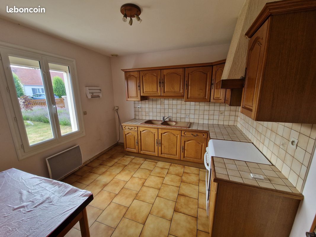 Maison 5 pièces 73 m² · à Sées · 73 m² · 640 €