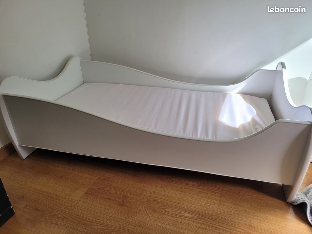 Lit enfant 90×140 + matelas+ linge de lit (image 5)