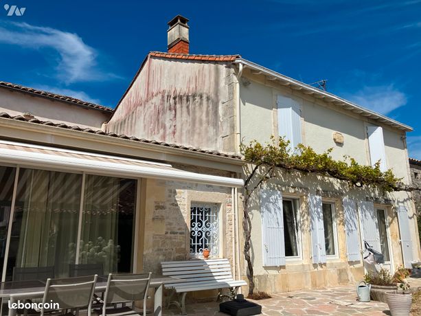 Maison 7 pièces 330 m²