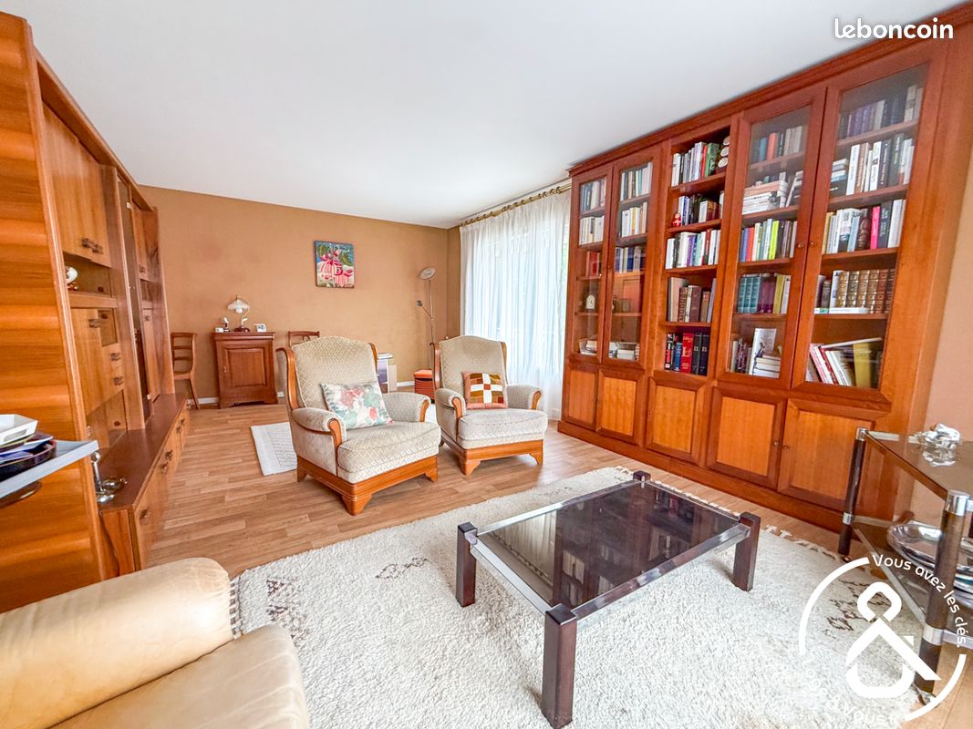 Appartement 5 pièces 79 m² · à Castres · 79 m² · 128 000 €