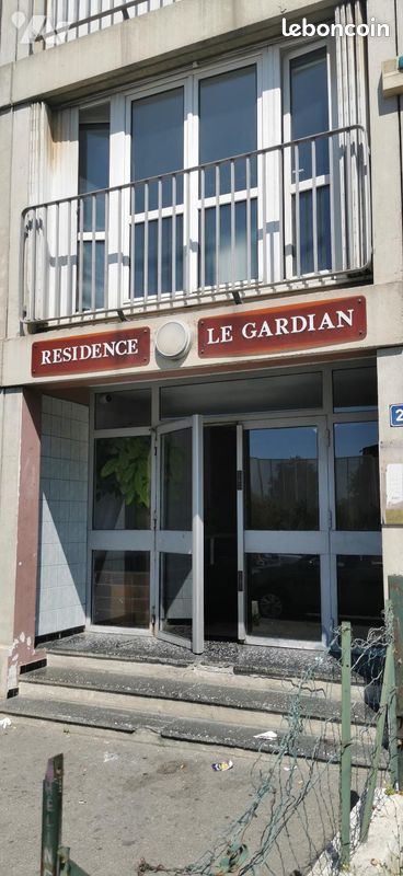 Appartement 3 pièces 63 m² · à Marseille · 63 m² · 30 000 €