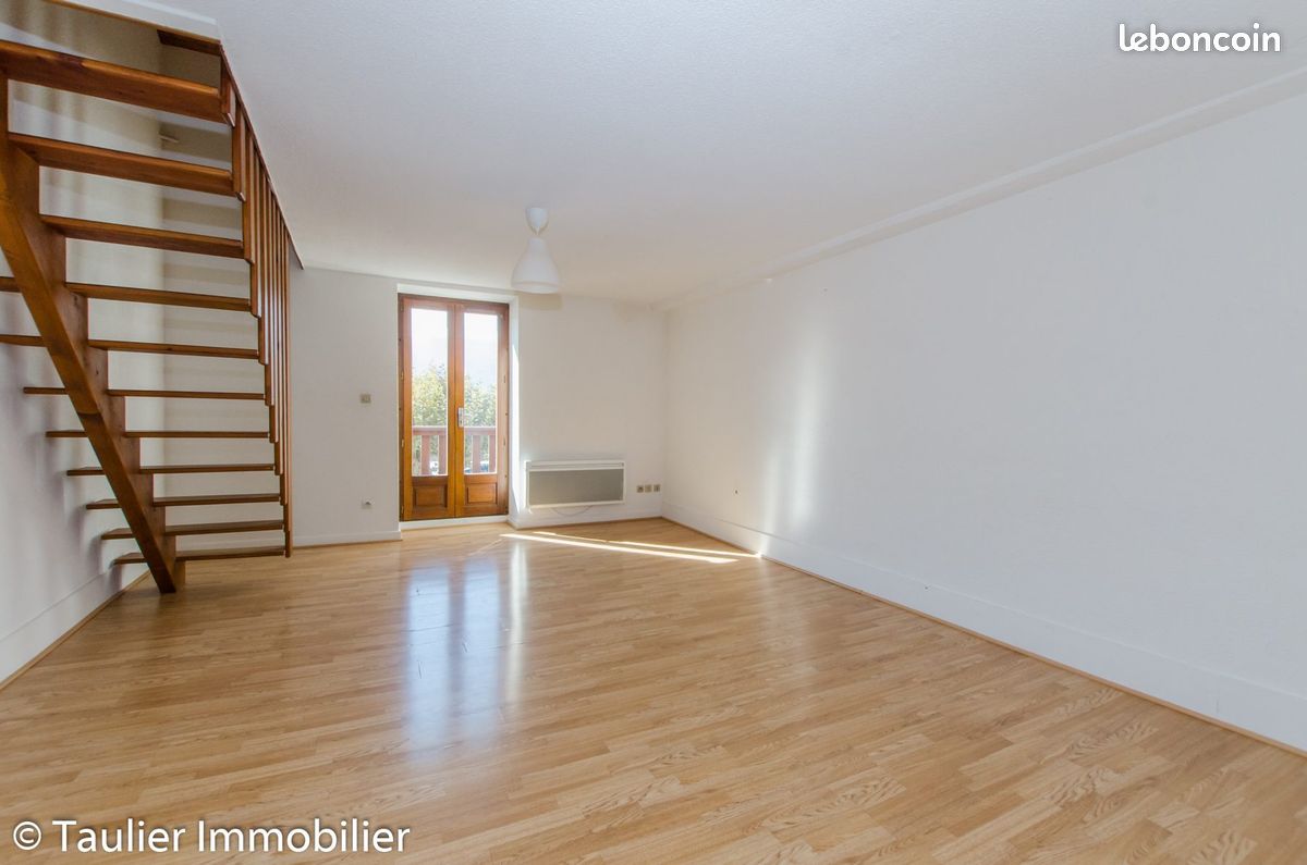 Appartement 3 pièces 60 m² · à Vinay · 60 m² · 637 €/mois