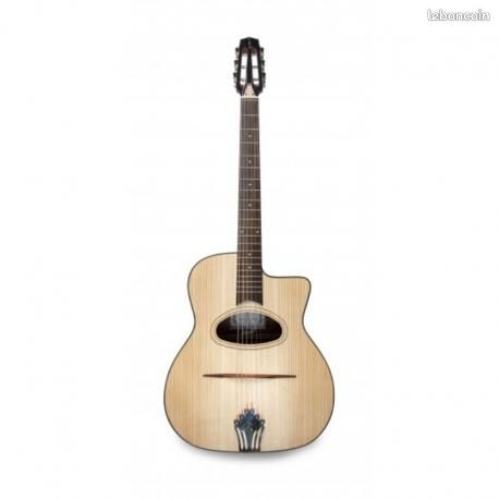 Professeur donne cours de guitare (image 1)