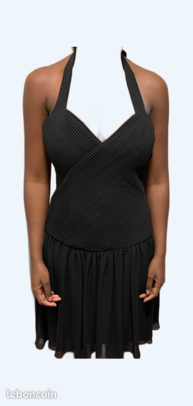 Robe noire (image 1)