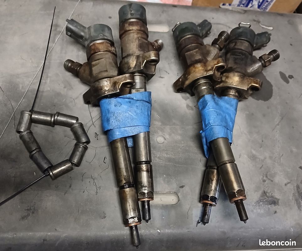 Injecteur Berlingo phase 1 1,6 L HDI (image 1)