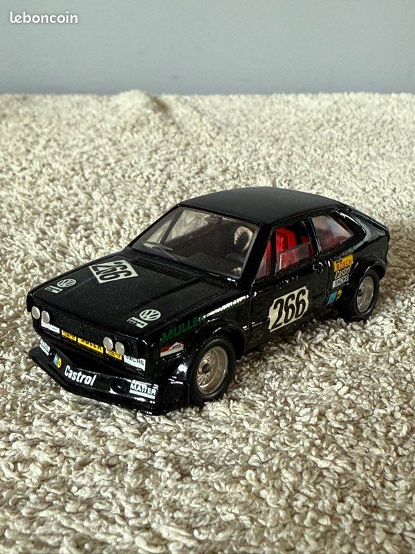 AMT Volkswagen Scirocco T/A Champ 1:25 Scale Model Kit | Auto World Store