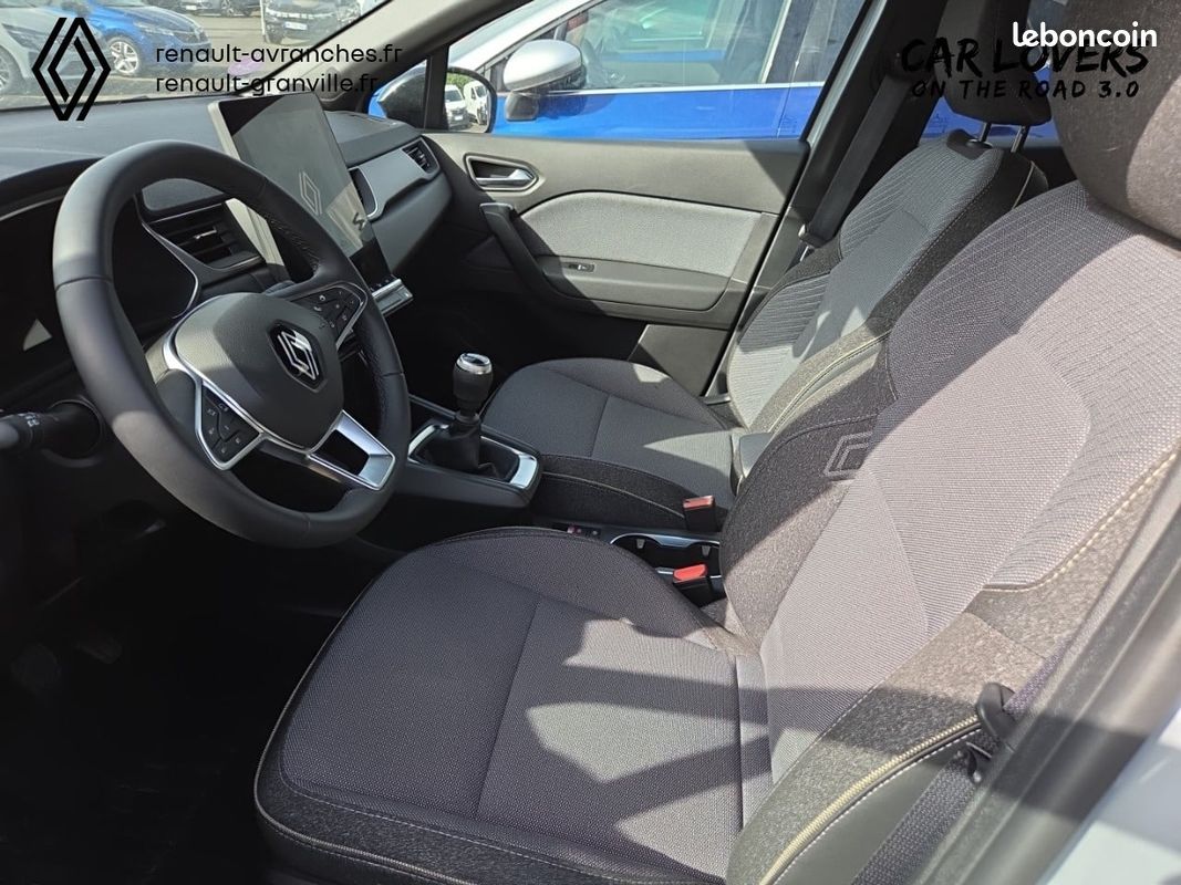 RENAULT Captur TCe 90 ch Techno (image 22)